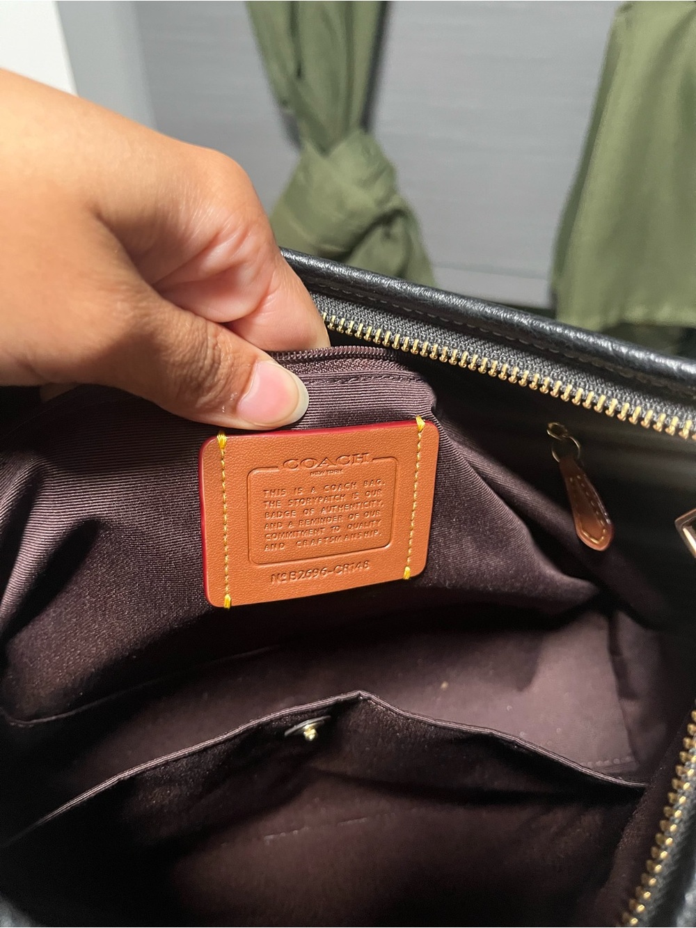 Coach Outlet Laurel MEDIUM Shoulder Bag - Picture 9 of 12